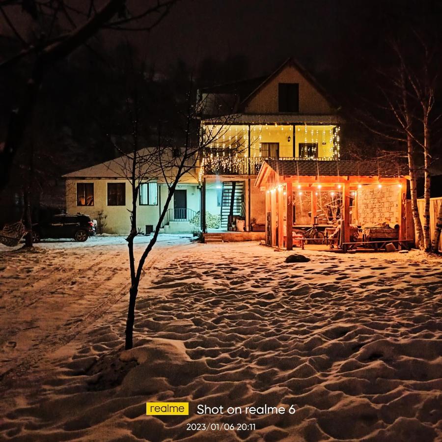 House B&B Mestia Bagian luar foto