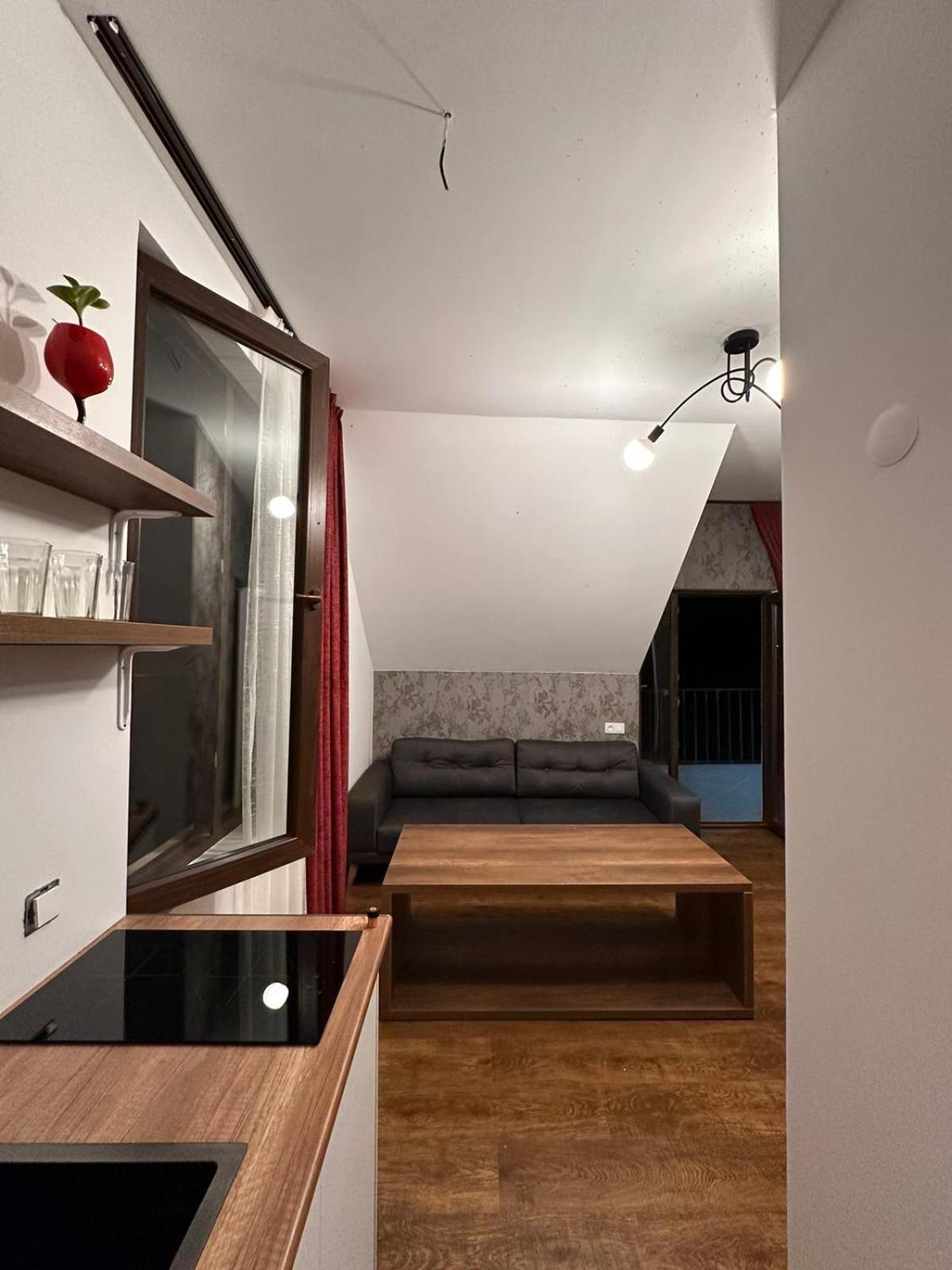 House B&B Mestia Bagian luar foto