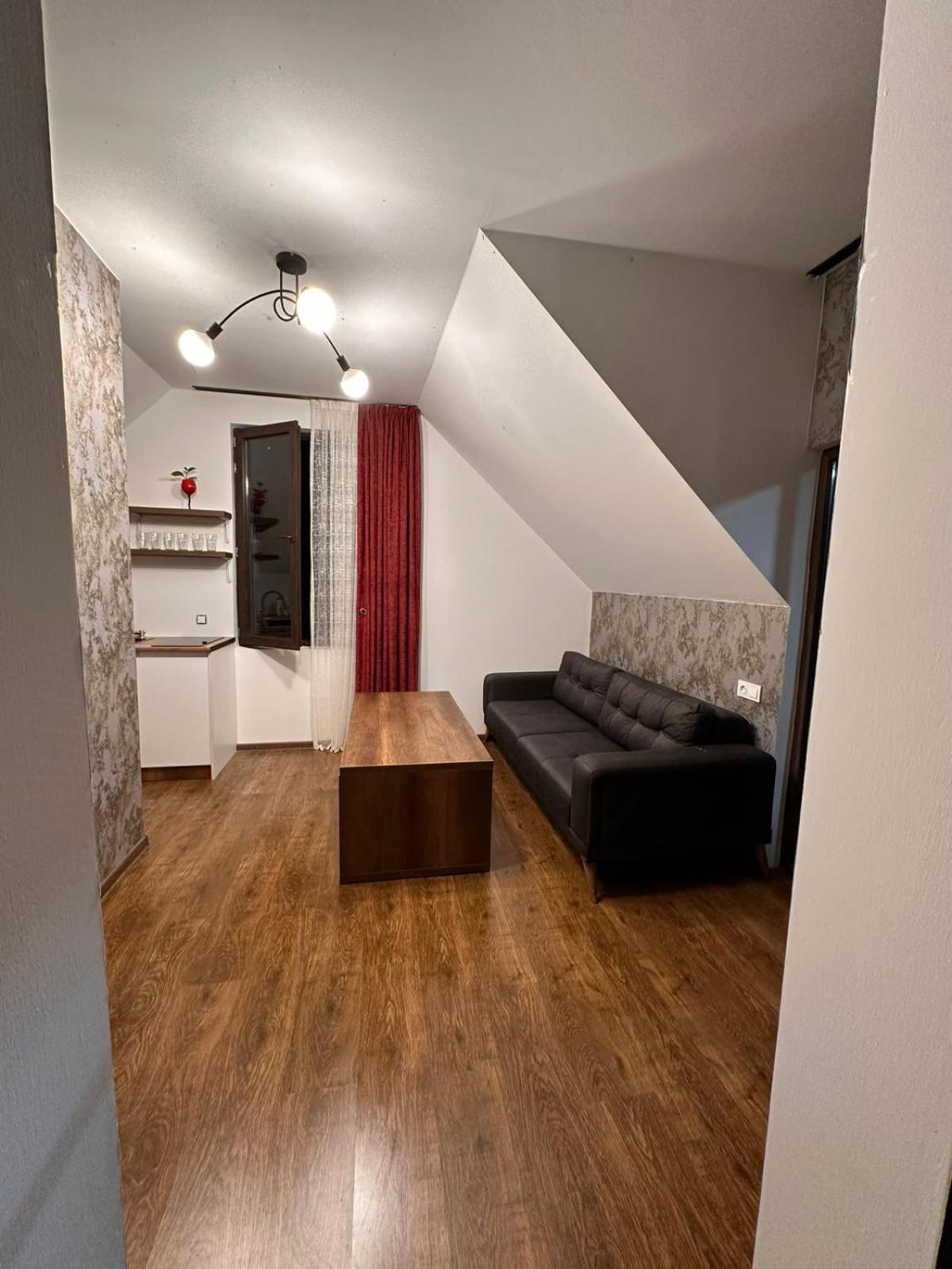 House B&B Mestia Bagian luar foto