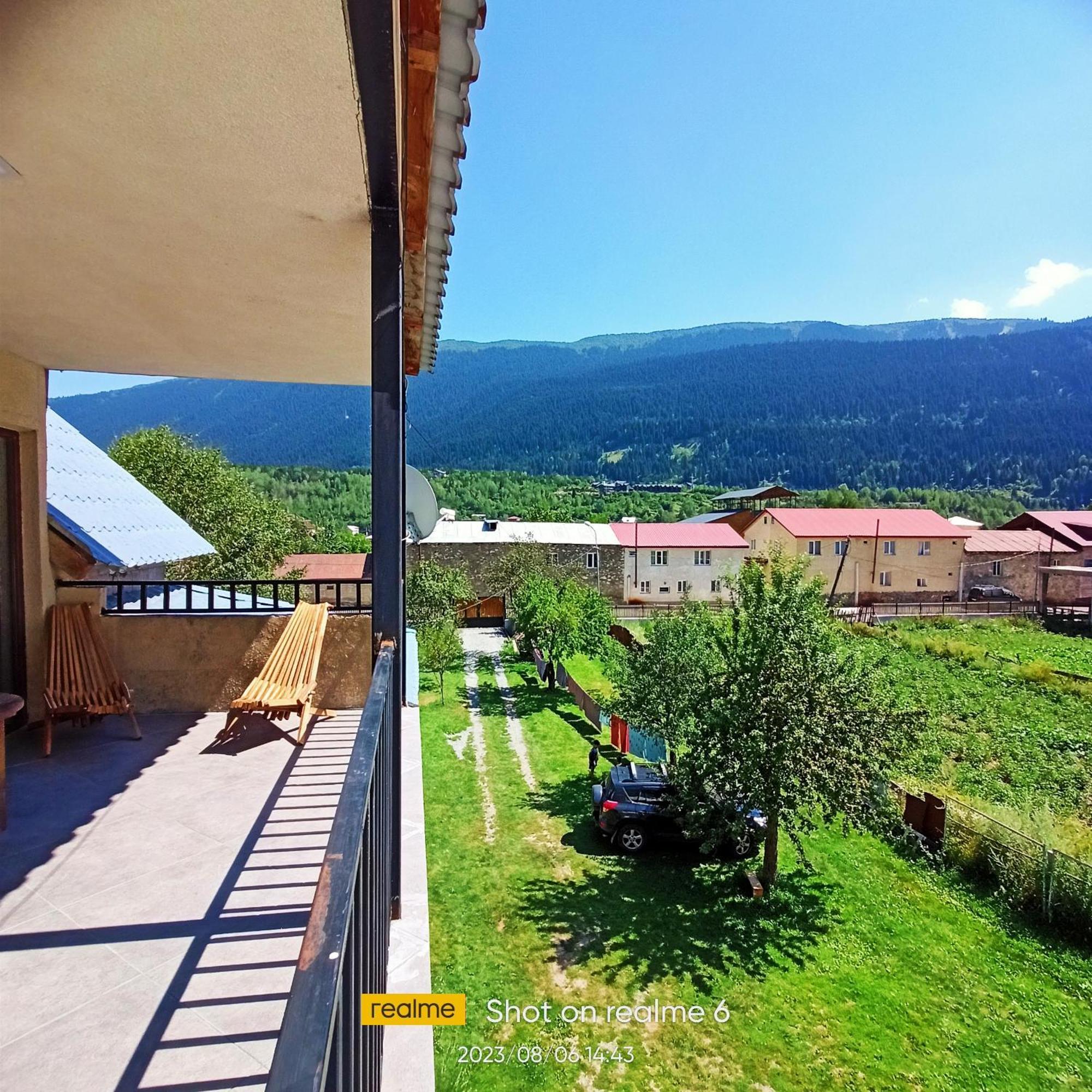 House B&B Mestia Bagian luar foto